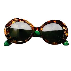 Sassy Jones Tortoiseshell Sunglass